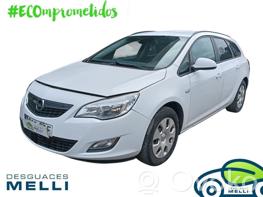 Astra J Astra  13250332