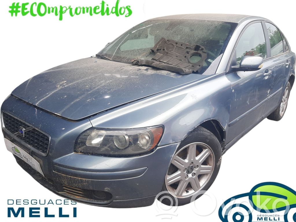S40, V40 S40, V40  8682868