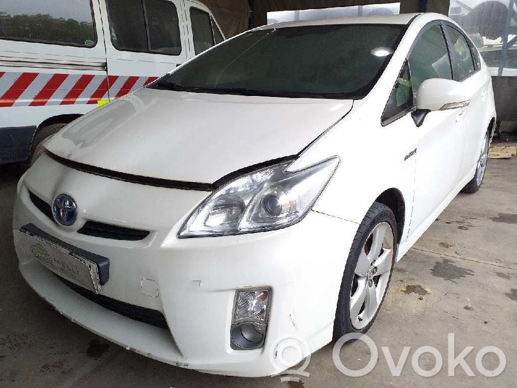 Prius (XW30) Prius  85D802