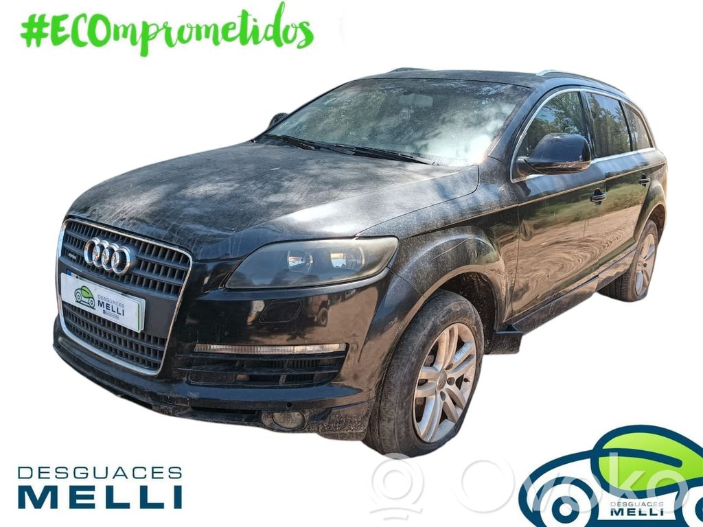 Q7 4L Q7  5DRM99037