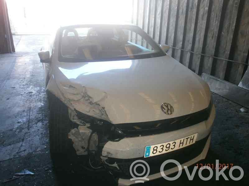 Scirocco Scirocco  5N1837016E
