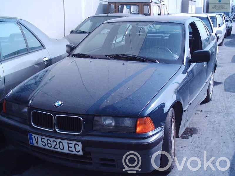 3 E30 Series 3  61618392002
