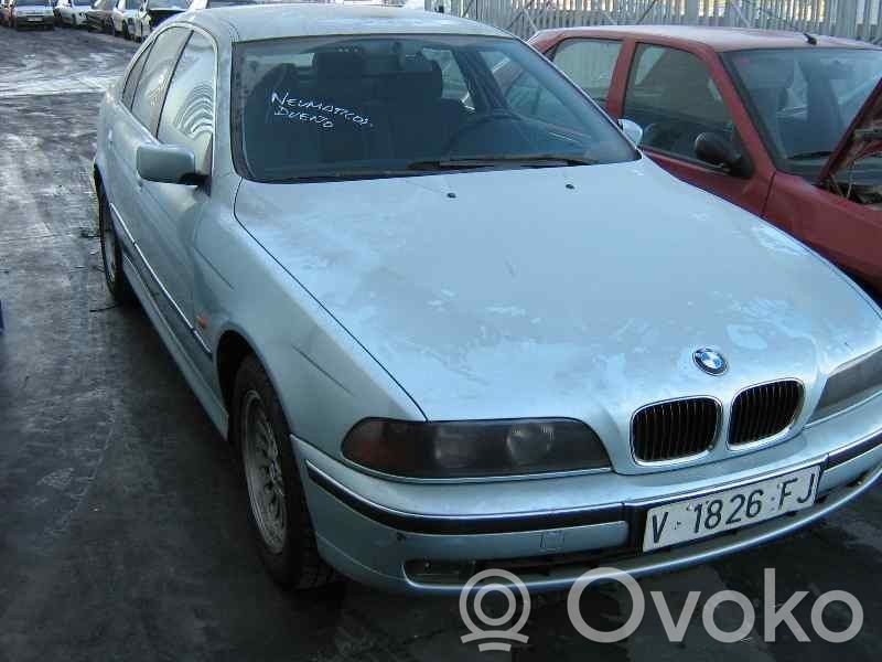 5 E39 Series 5  61318352014