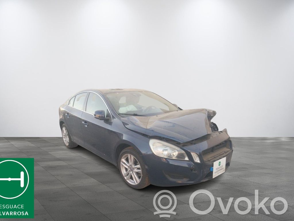 S60 S60  36050067