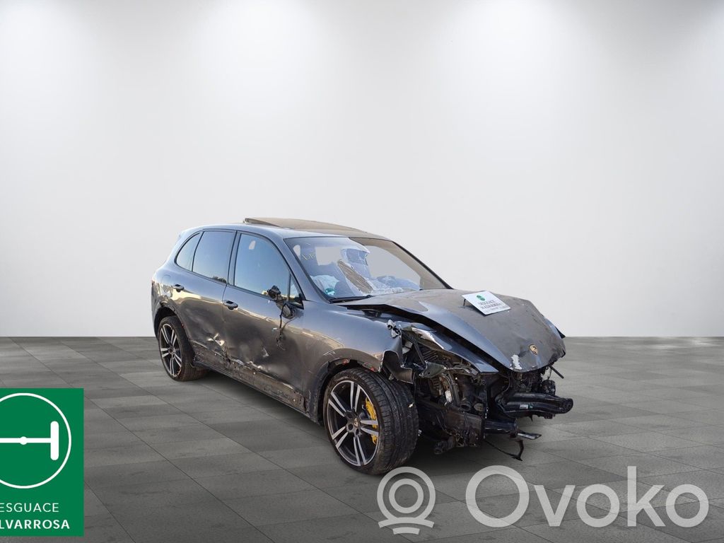 Cayenne (92A) Cayenne  94810095260