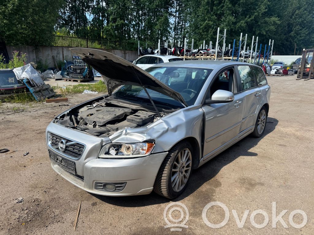 V50 V50  39808618