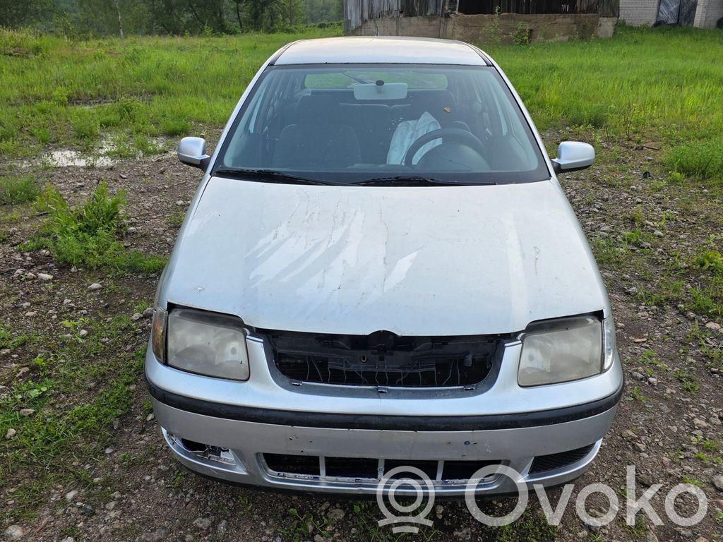 Polo Polo  030906032AP