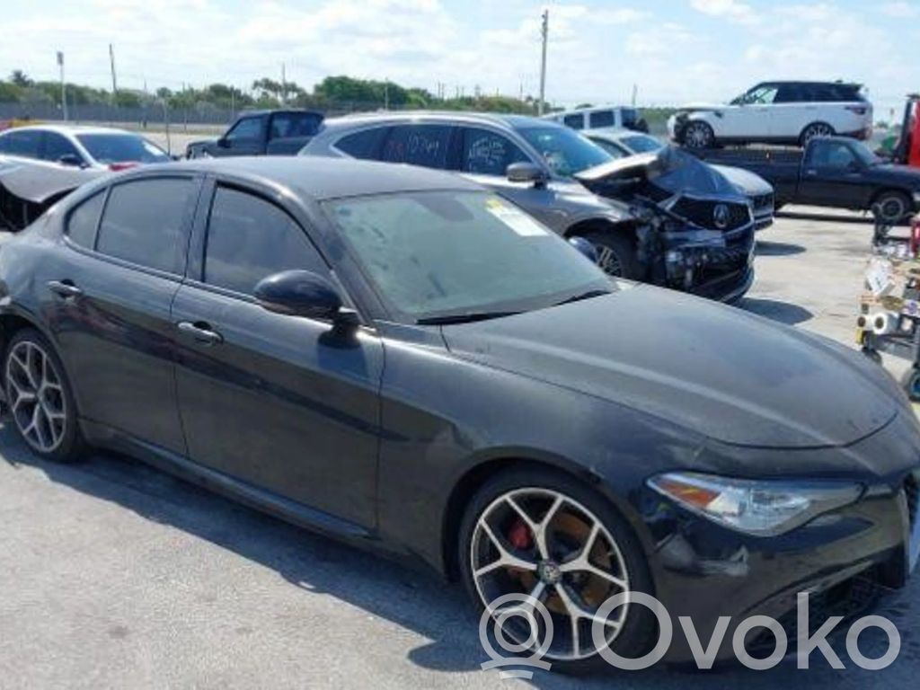 Giulia Giulia  00505563680