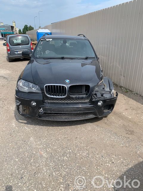X5M E70 X5  A1645Q02