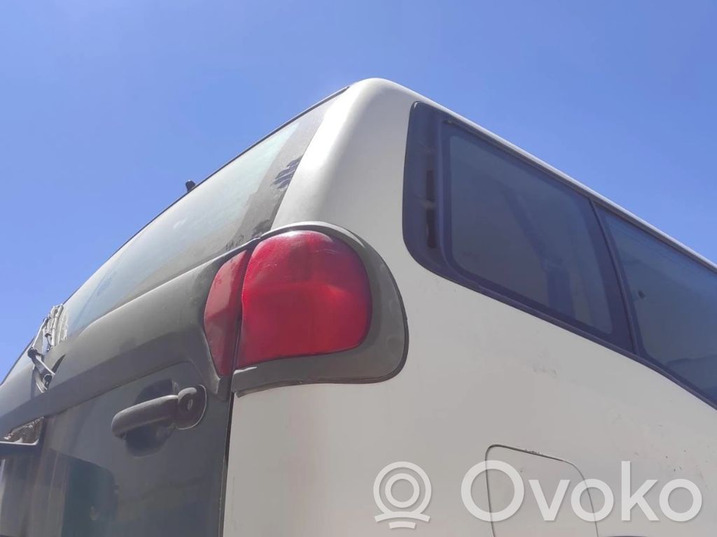Terrano Terrano  255408H702