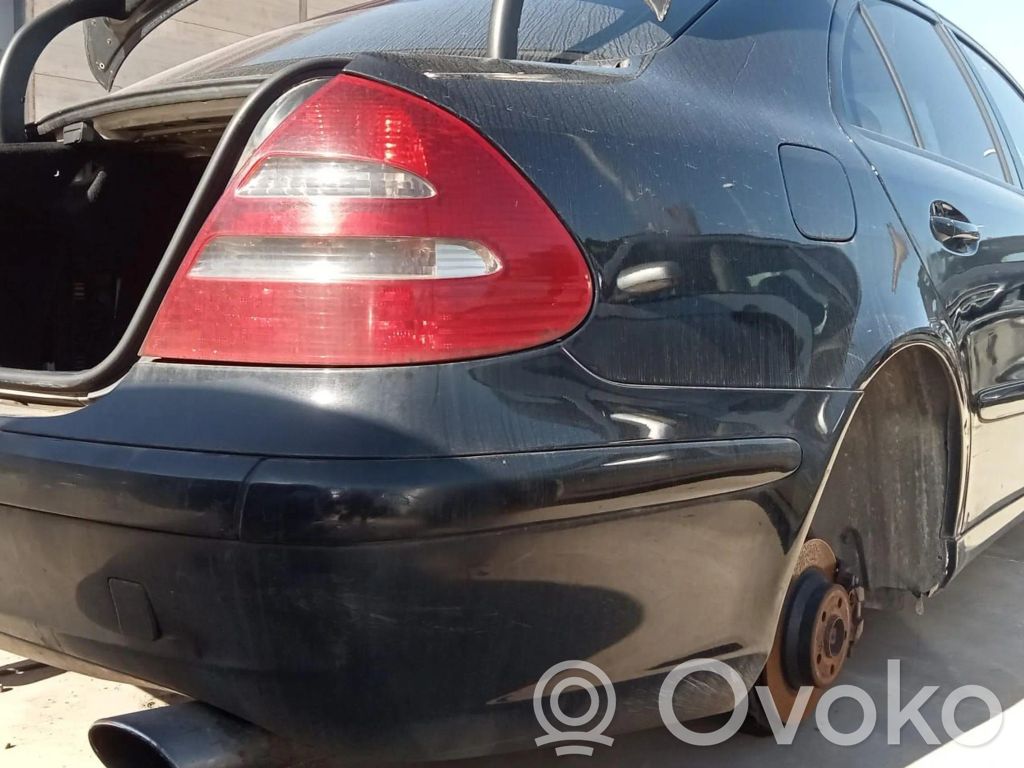 E W211 E-class, AMG (W124, W210, W211, W212, W213, C207, W238)  2118214251