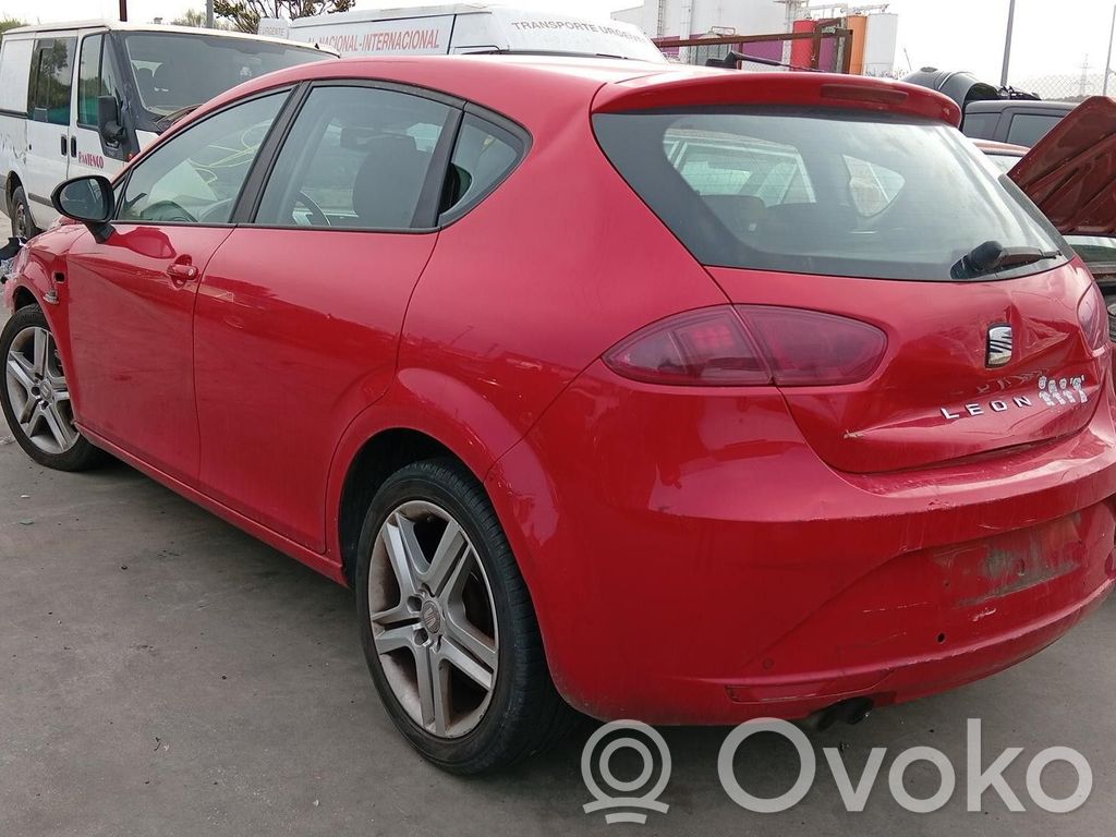 Leon (1P) Leon  1K0199855BA