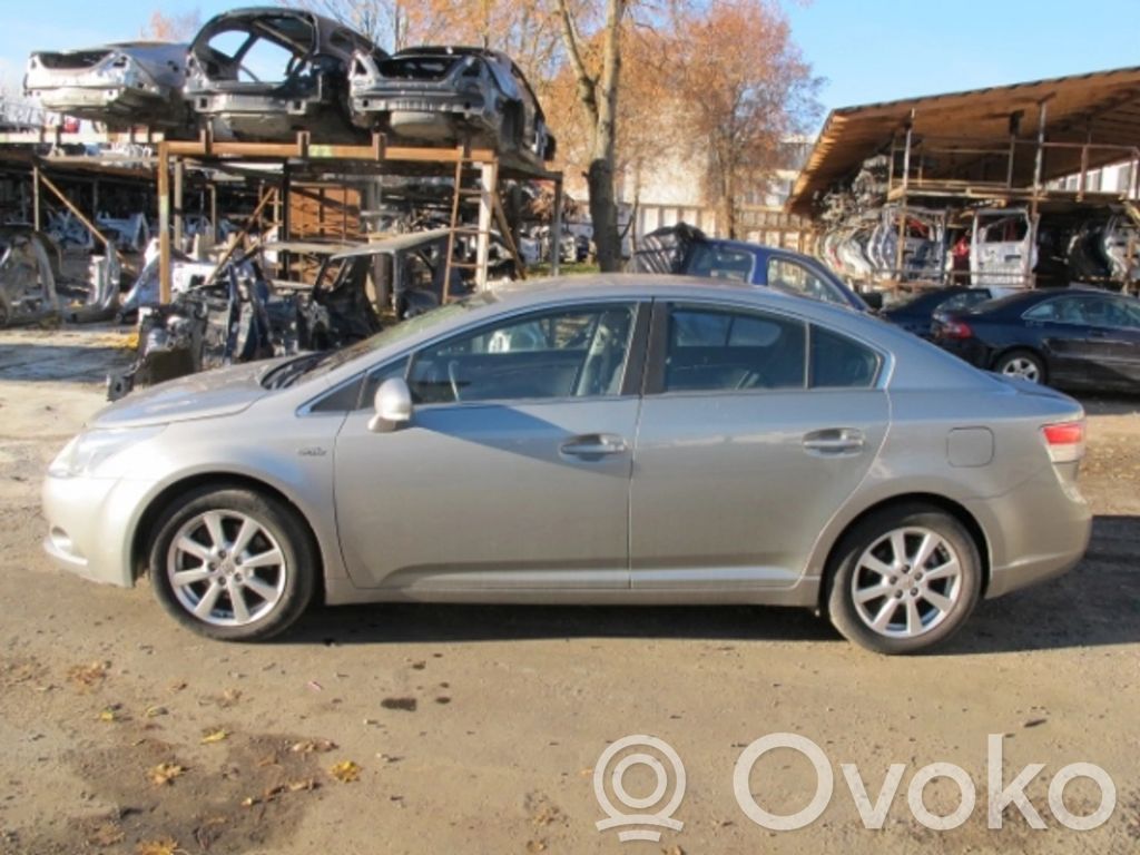 Avensis T270 Avensis  8461005010