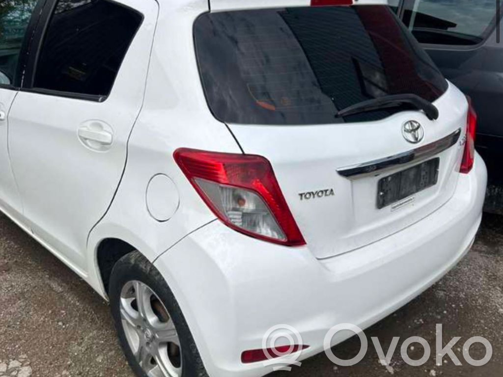 Yaris Yaris  0060018070