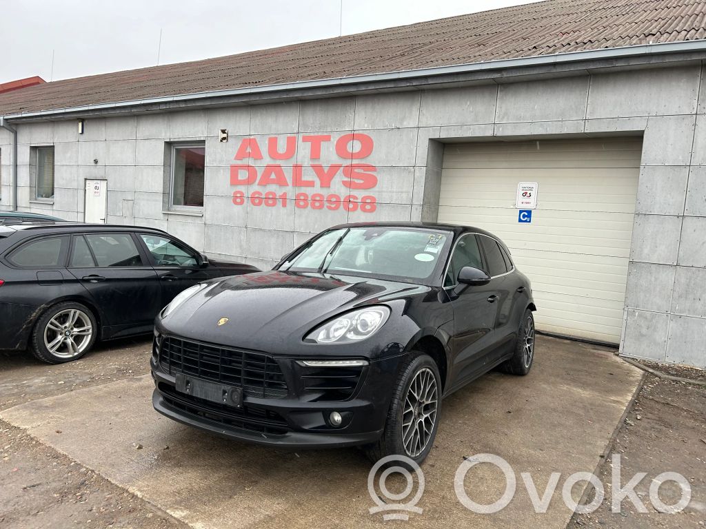 Macan (95B) Macan  4G0199308
