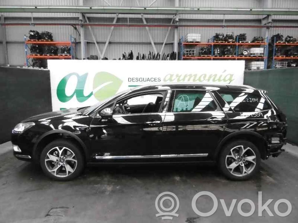 C5 C5, C5 Aircross  8226PK