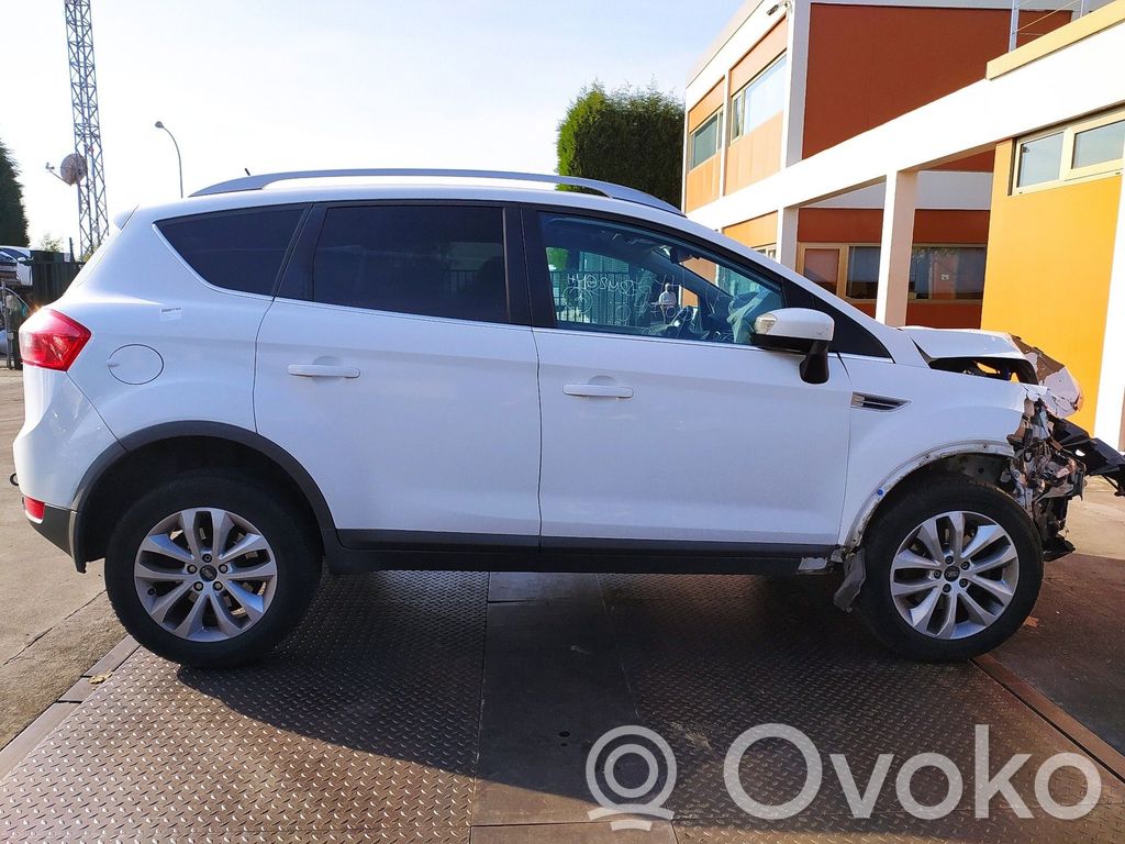 Kuga I Kuga  1702061