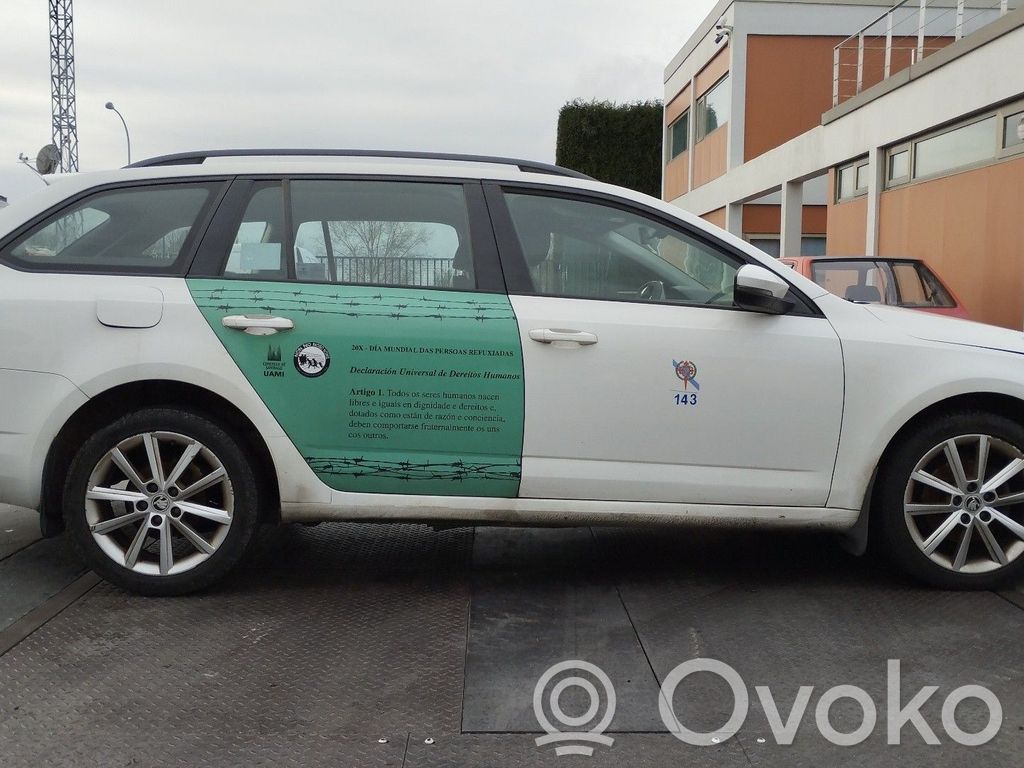 Octavia Mk2 (1Z) Octavia  5E1927132M