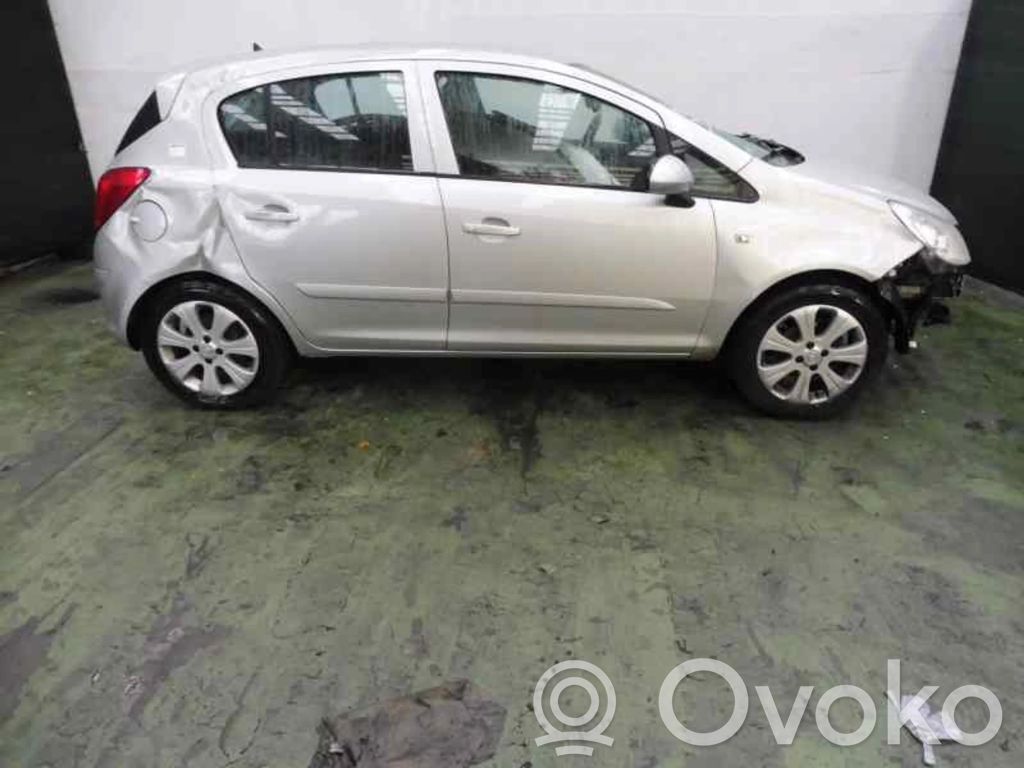 Corsa D Corsa  13249397