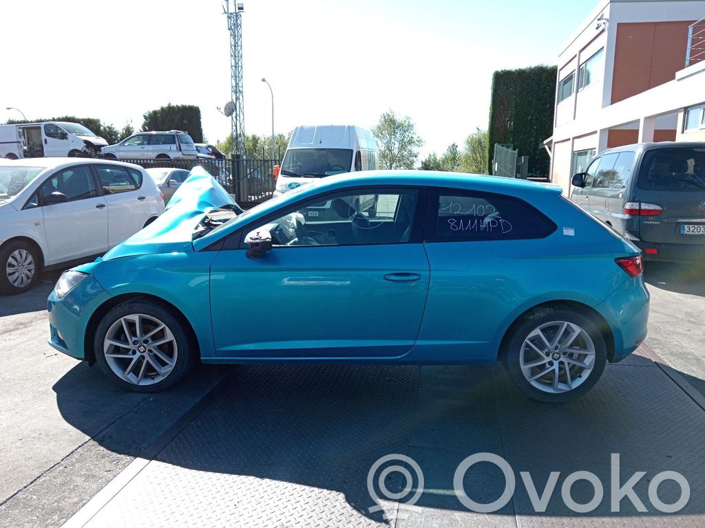 Leon (5F) Leon  02E911023T