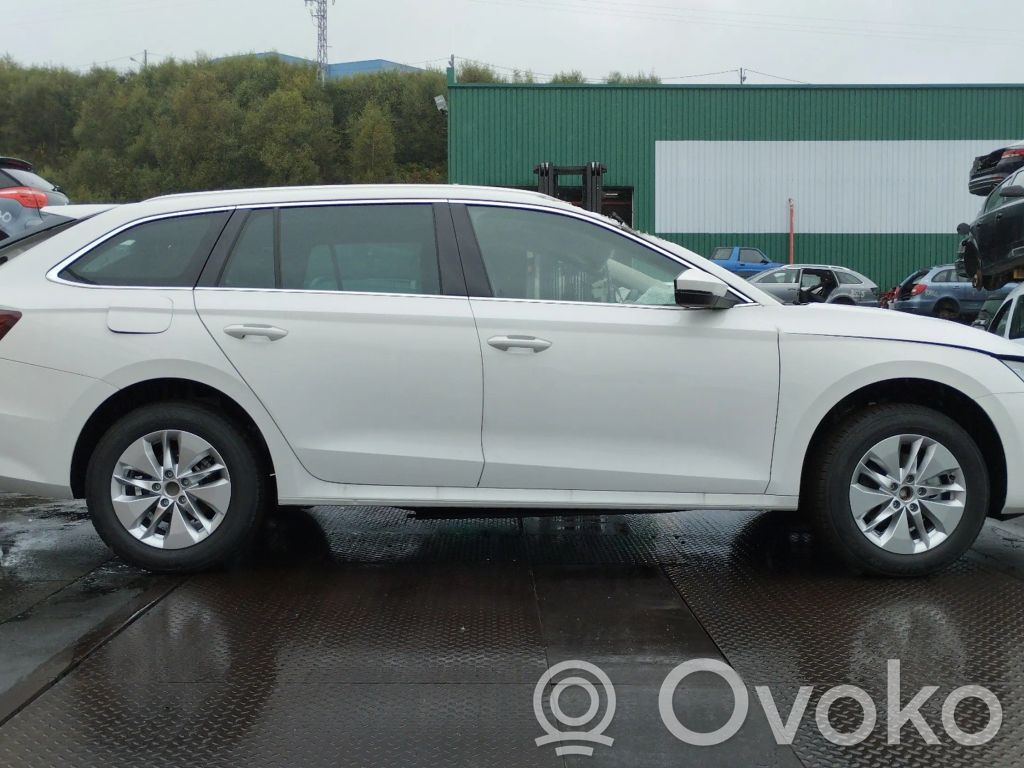 Octavia Mk4 Octavia  5E7867428