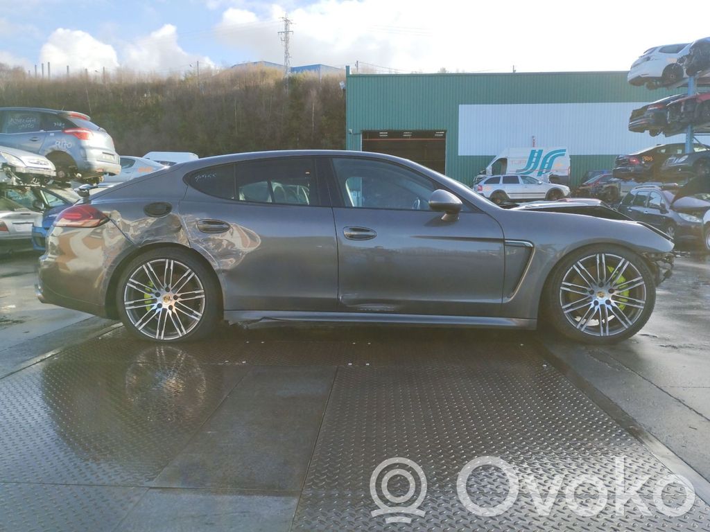 Panamera (971) Panamera  97060617900