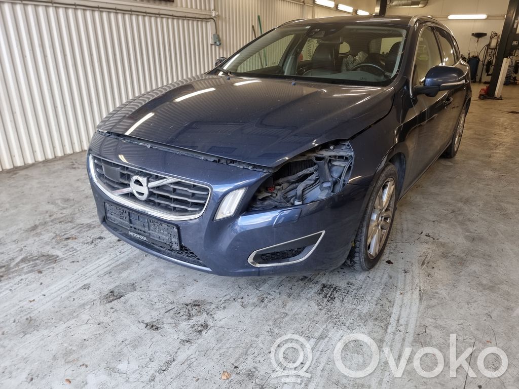 V60 V60, V60 Cross Country