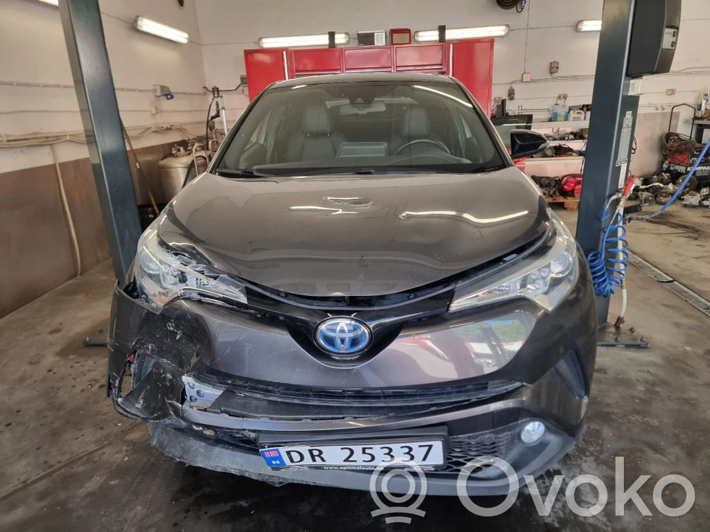 C-HR I C-HR  2948000023