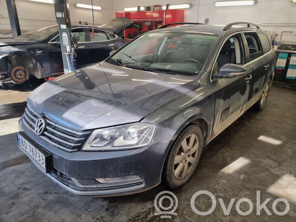 PASSAT B7 Passat  3C0199231E