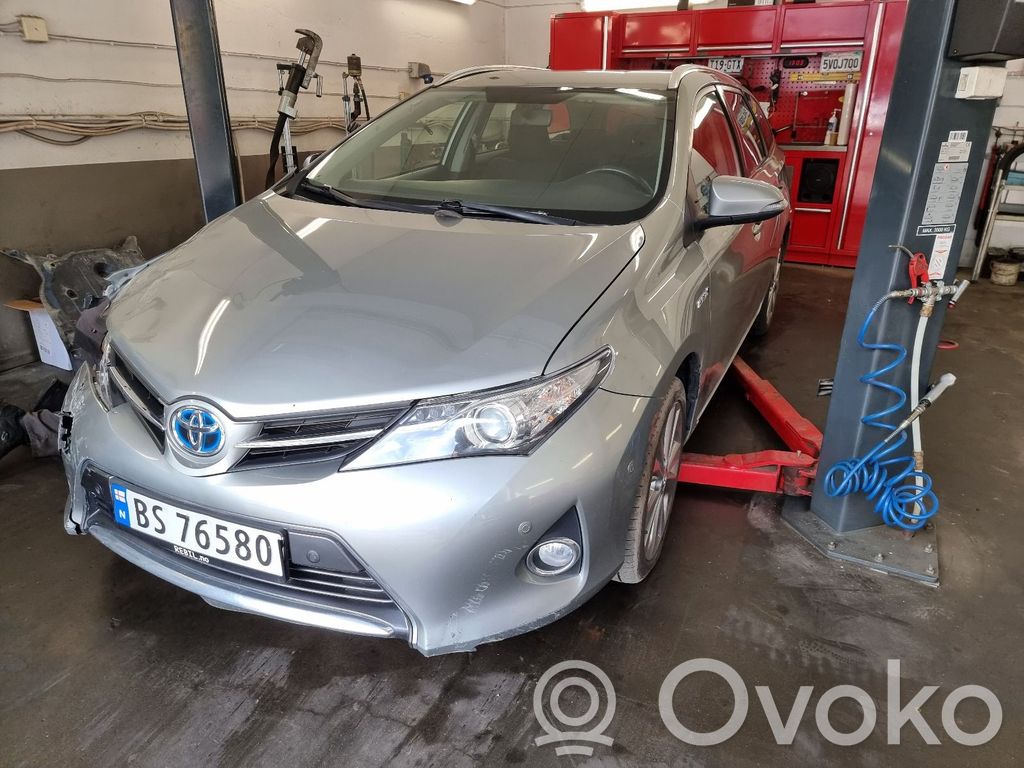 Auris E180 Auris  8934002040