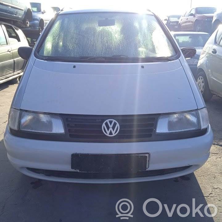 Sharan Sharan  7M1612100D