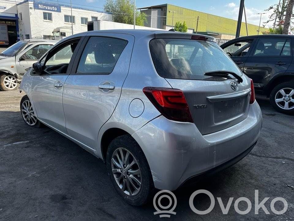Yaris Yaris  450190D420