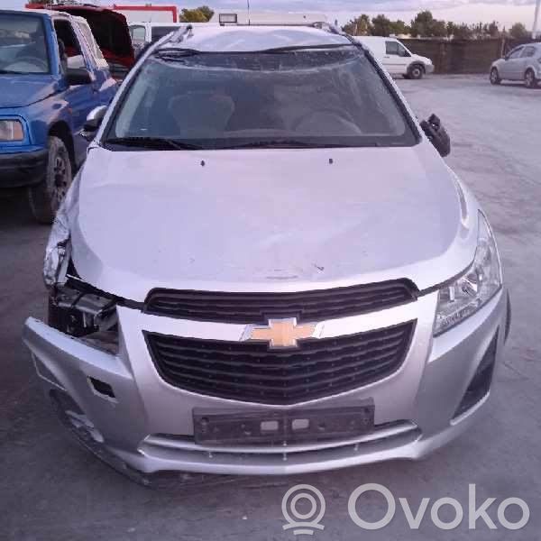 Cruze Cruze  13588447