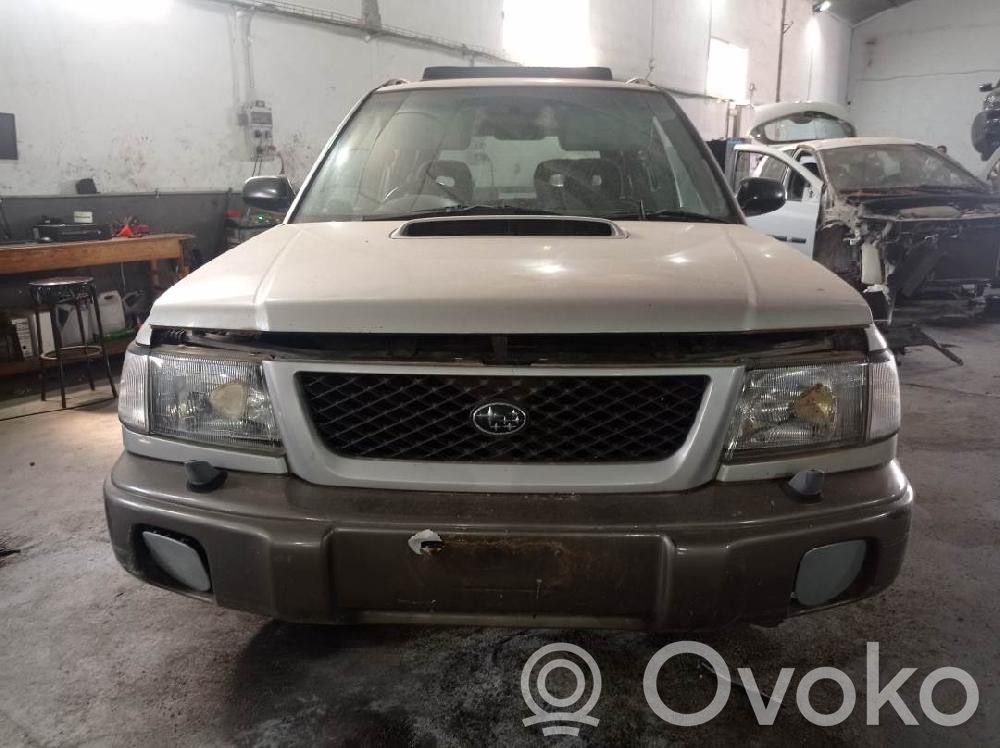 Forester SF Forester  83111FC42