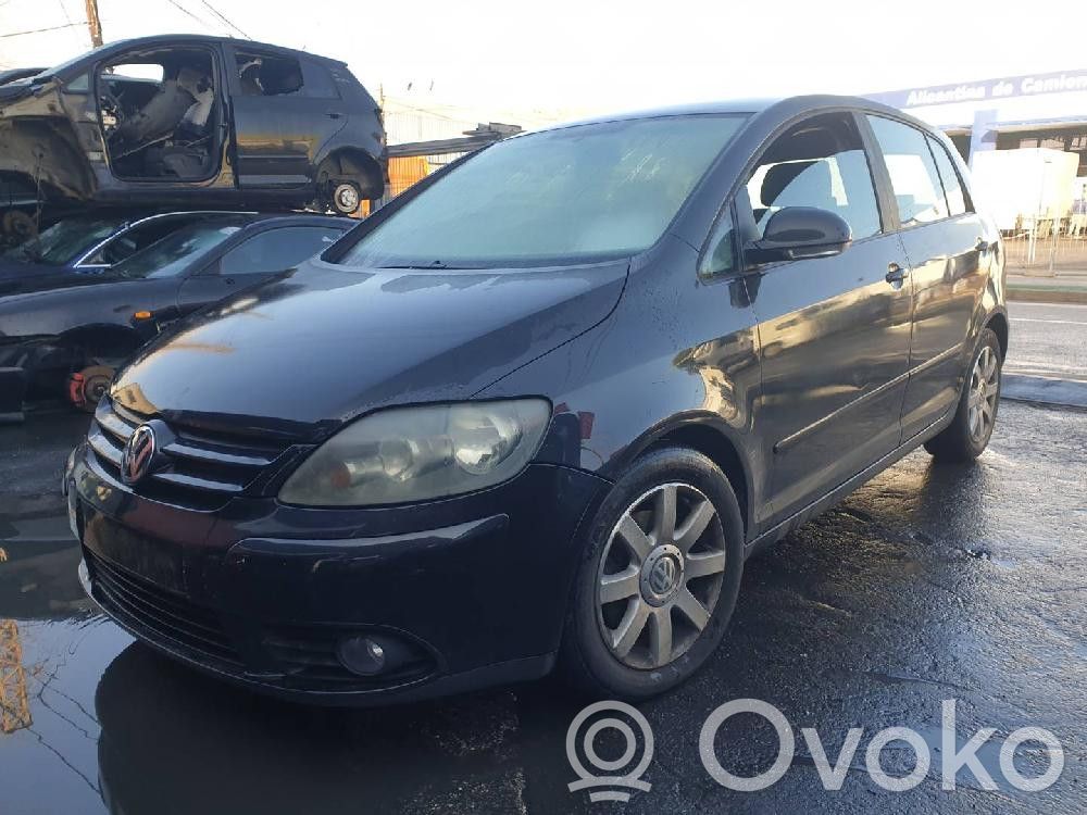 Golf Plus Golf  7L0839016