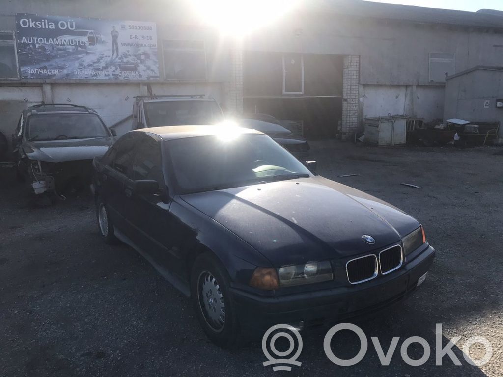 3 E36 Series 3  8363579