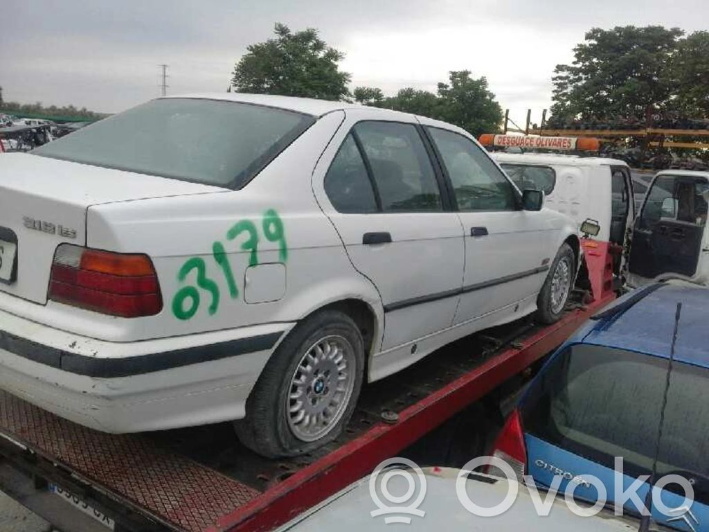 3 E30 Series 3  2541697A