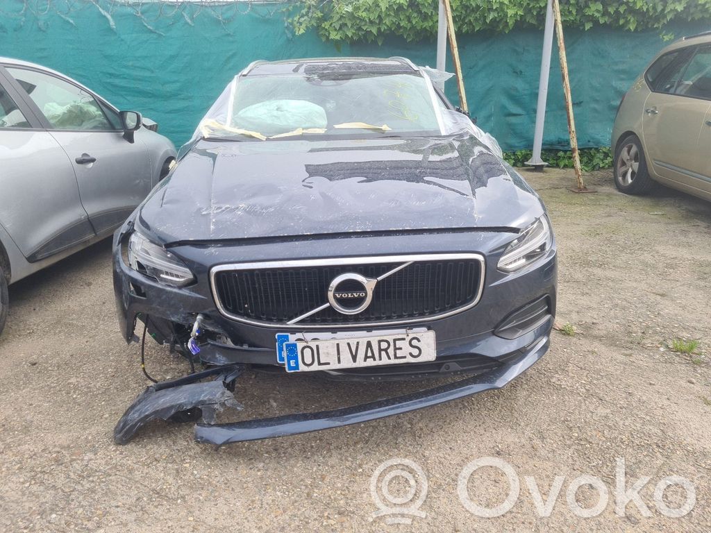 V90 Cross Country S90, V90  P31405814
