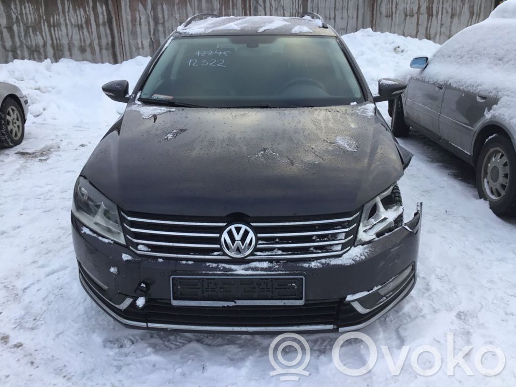 PASSAT B7 USA Passat  5WP42676AA