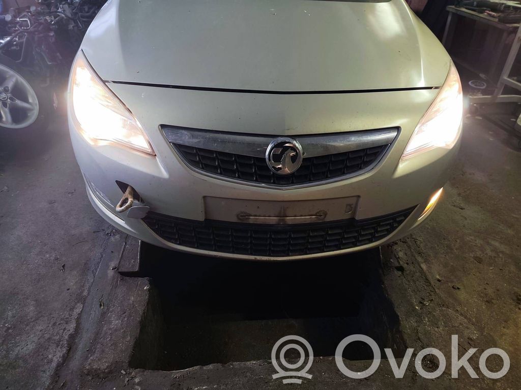Astra J Astra  13575111