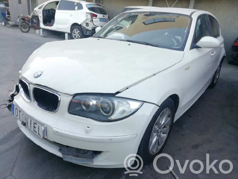 1 E81 E87 Series 1  916682102