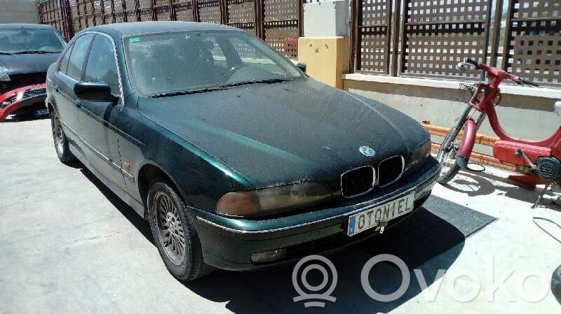 5 E39 Series 5  8358031