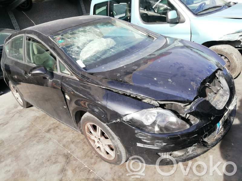 Leon (1M) Leon  03G906021LK