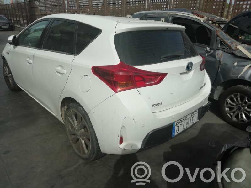 Auris E180 Auris