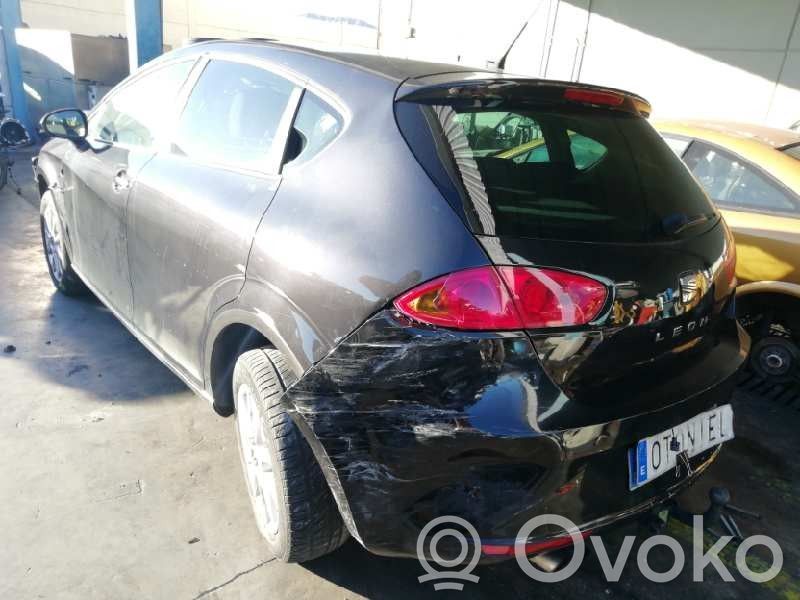 Leon (1P) Leon  03G906021SF