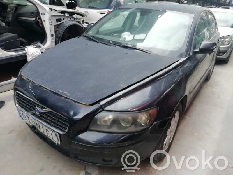 S40 S40, V40