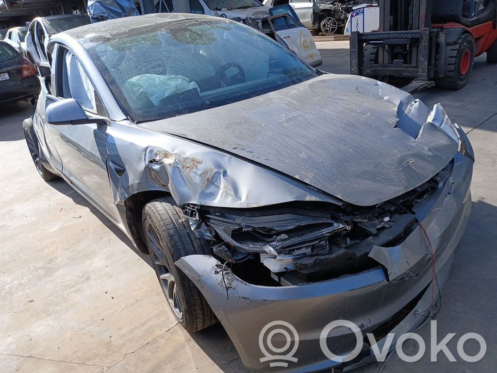 Model 3 Tesla Model 3  2023CJ4405