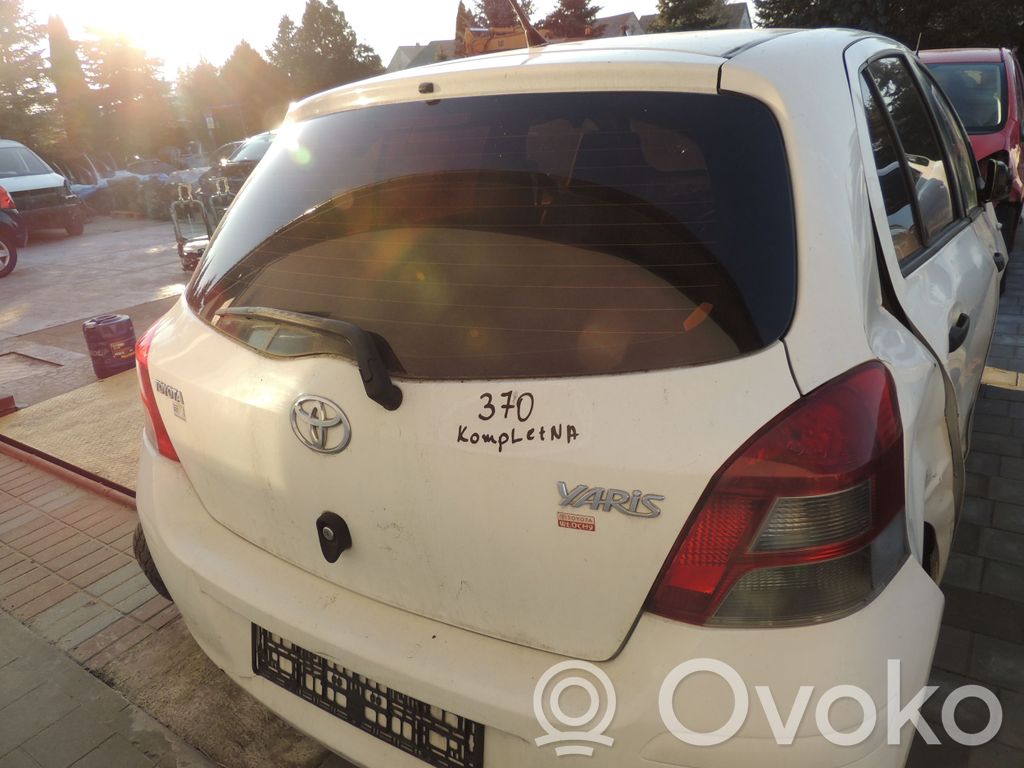 Yaris Yaris  861200D200