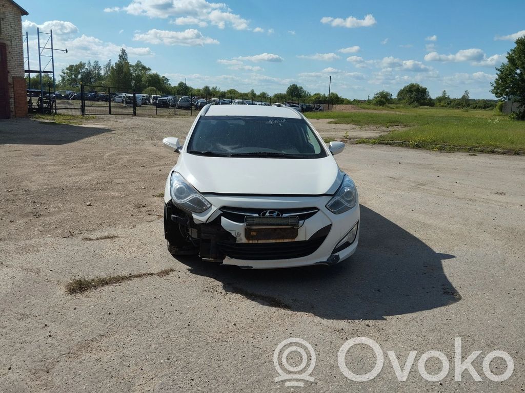 i40 i40  846303Z040