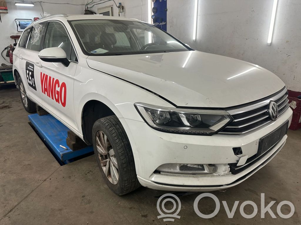 PASSAT B8 Passat  5Q0816721B